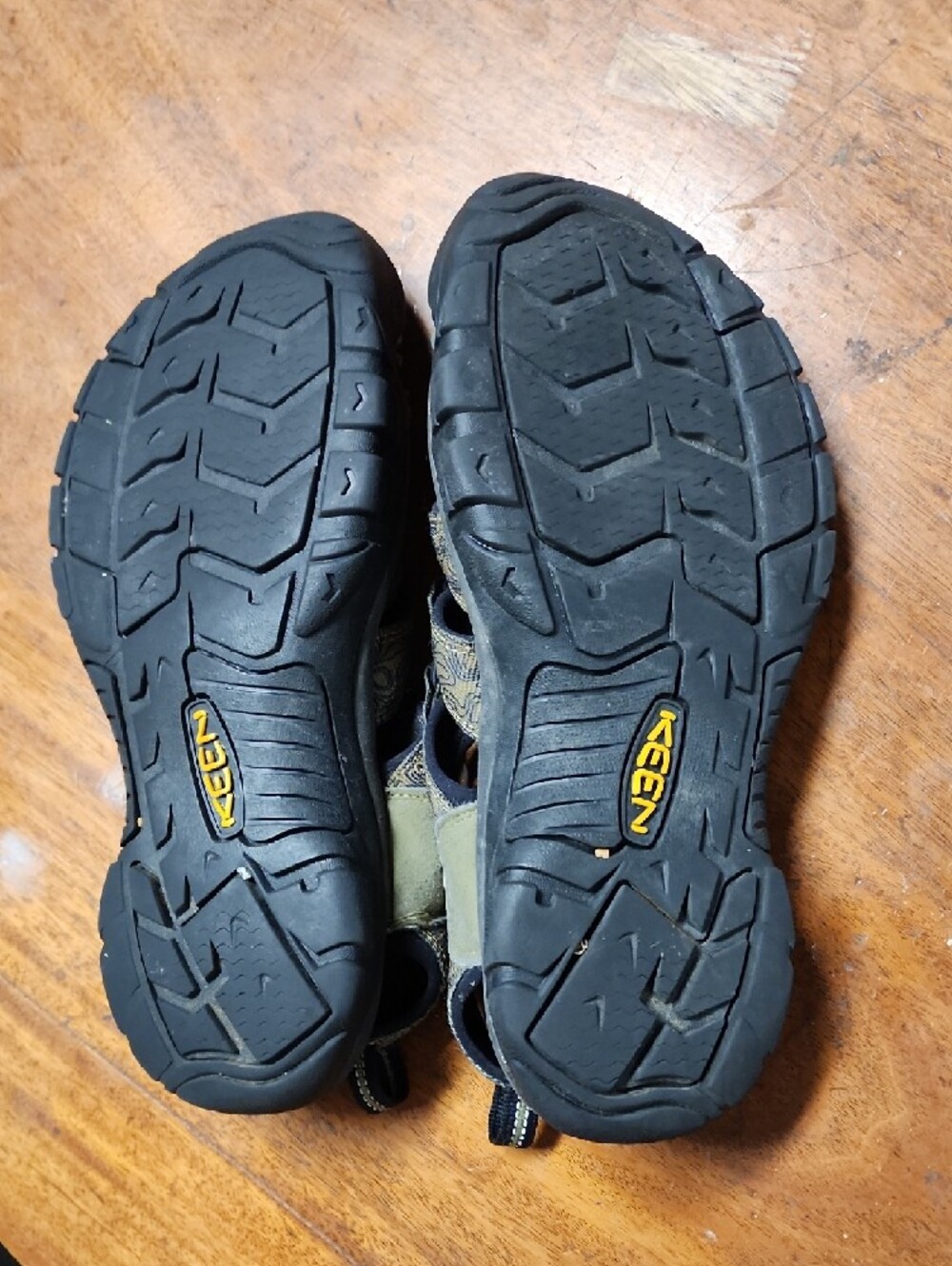 Keen Mens Sandals Size 11 - Picture 4 of 4